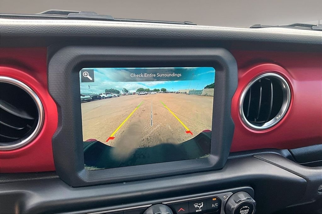Used 2022 Gray Jeep Rubicon image 23