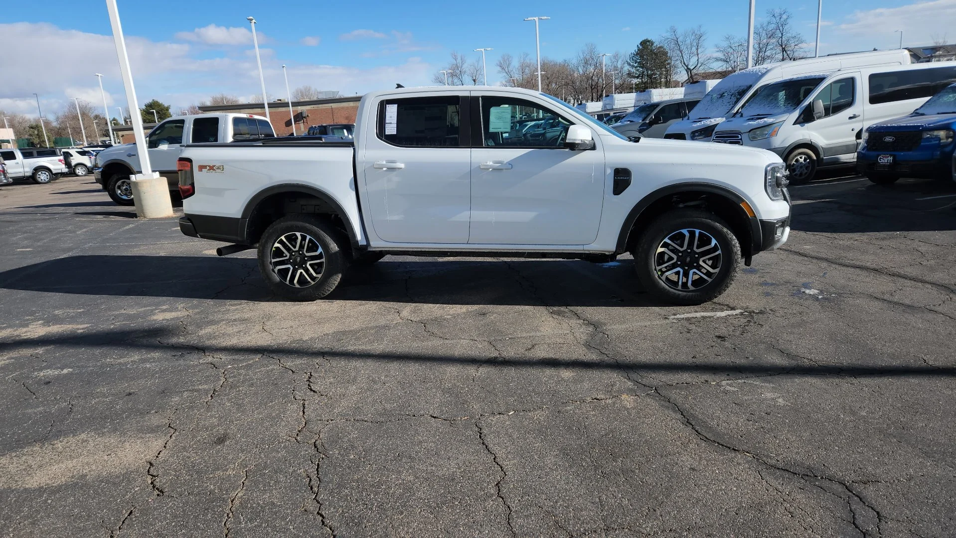 New 2025 Oxford White Ford LARIAT image 18