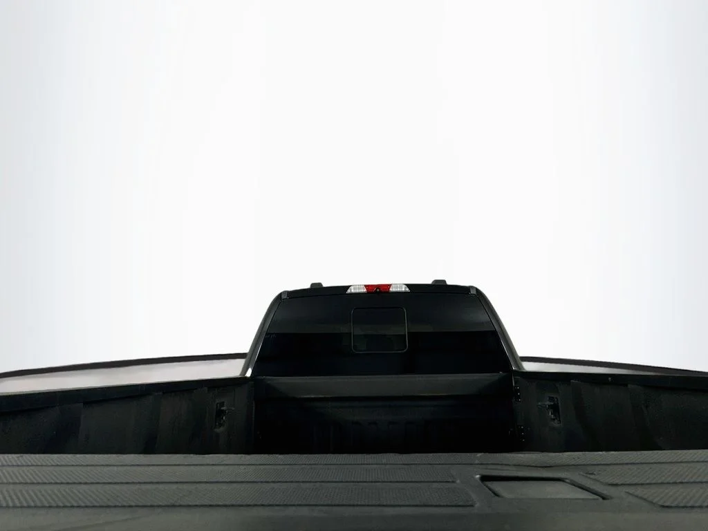 Used 2020 Black Metallic Ford Lariat image 32