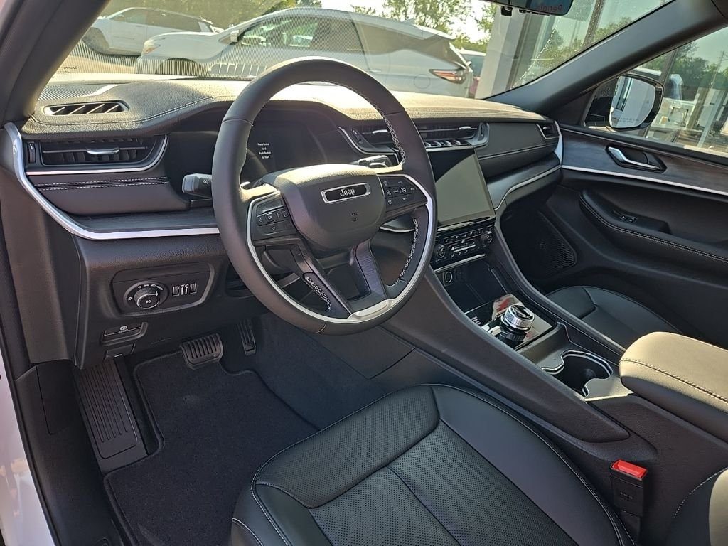 2025 Jeep Grand Cherokee L Limited - Photo 37