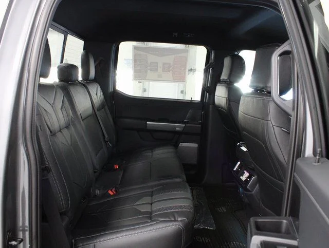 New 2023 Carbonized Gray Metallic Ford XLT image 30