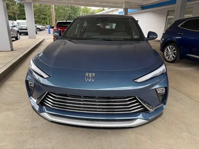 New 2025 Ocean Blue Metallic Buick Preferred image 10