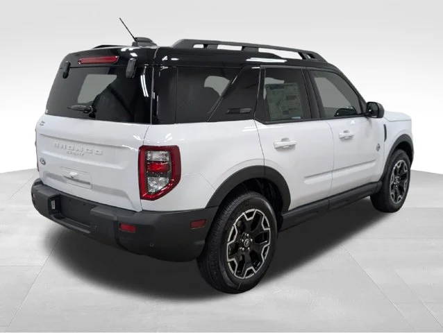 New 2026 Oxford White Ford Outer Banks image 47