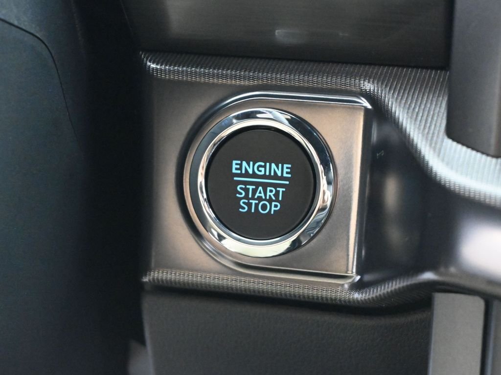New 2026 Antimatter Blue Metallic Ford Lariat image 22
