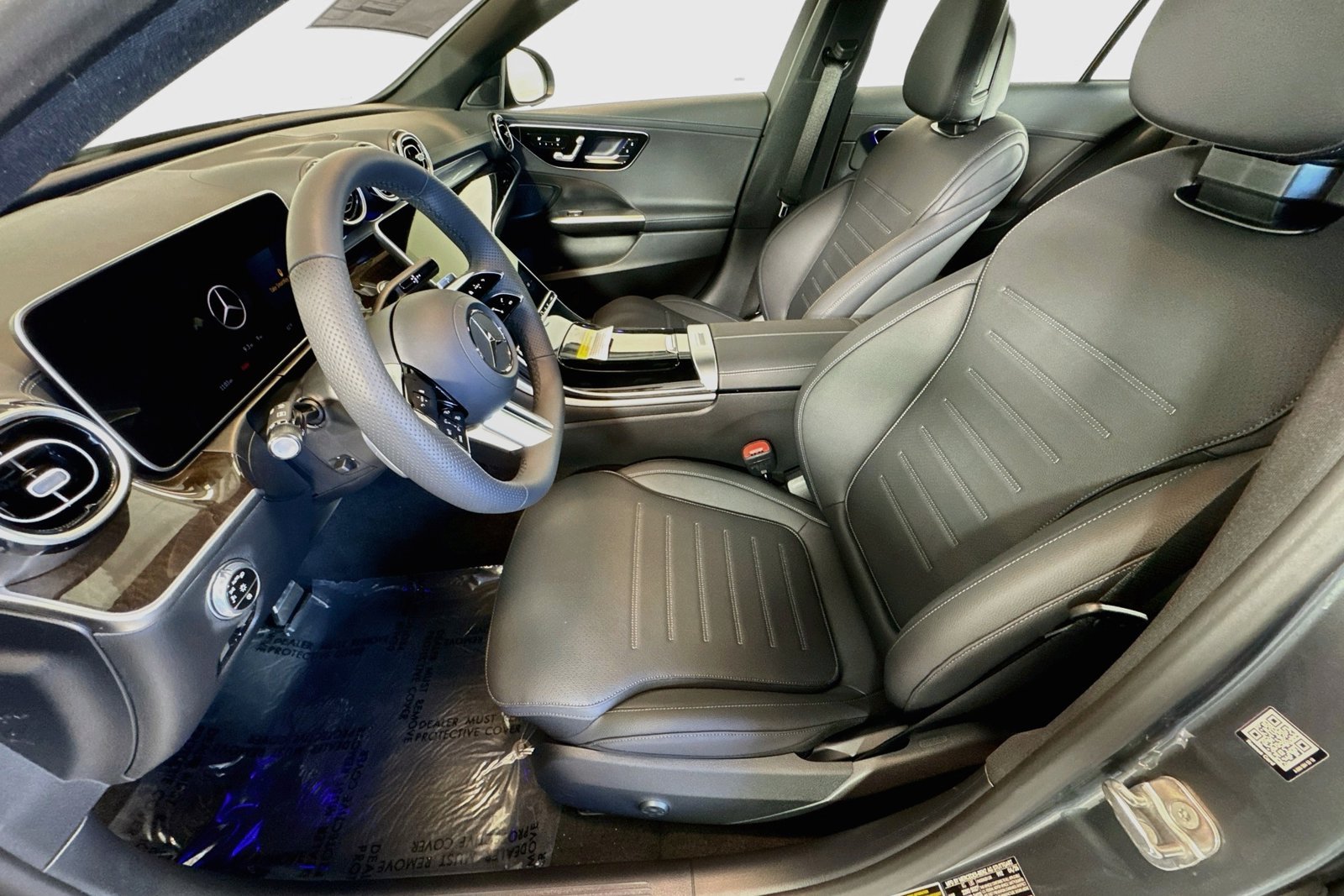 New 2026 Selenite Grey Metallic Mercedes-Benz C 300 image 18