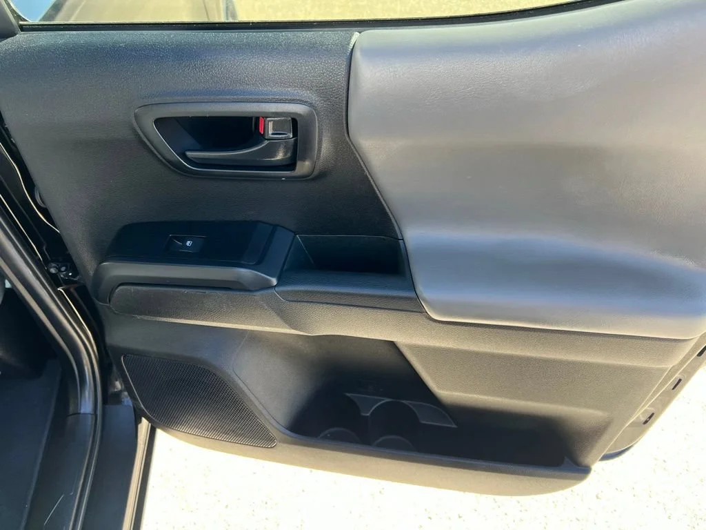 Used 2022 Black Toyota SR image 21