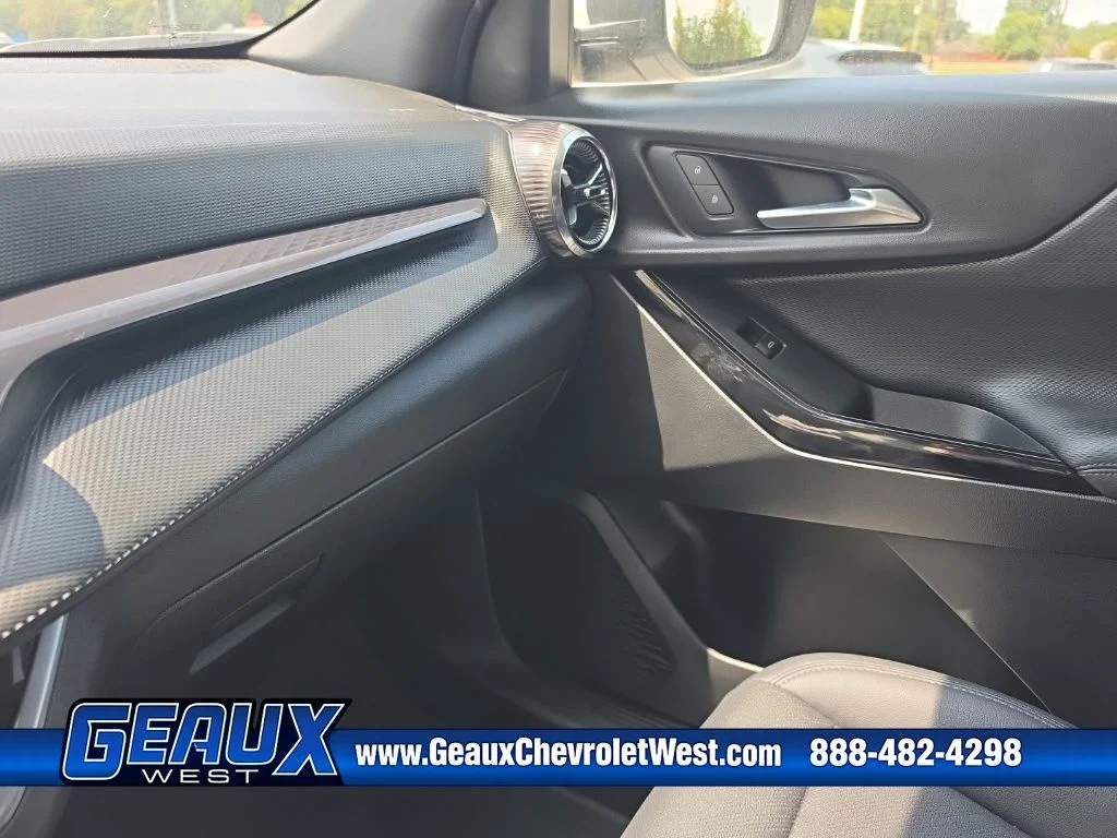Used 2026 White Chevrolet LT image 29