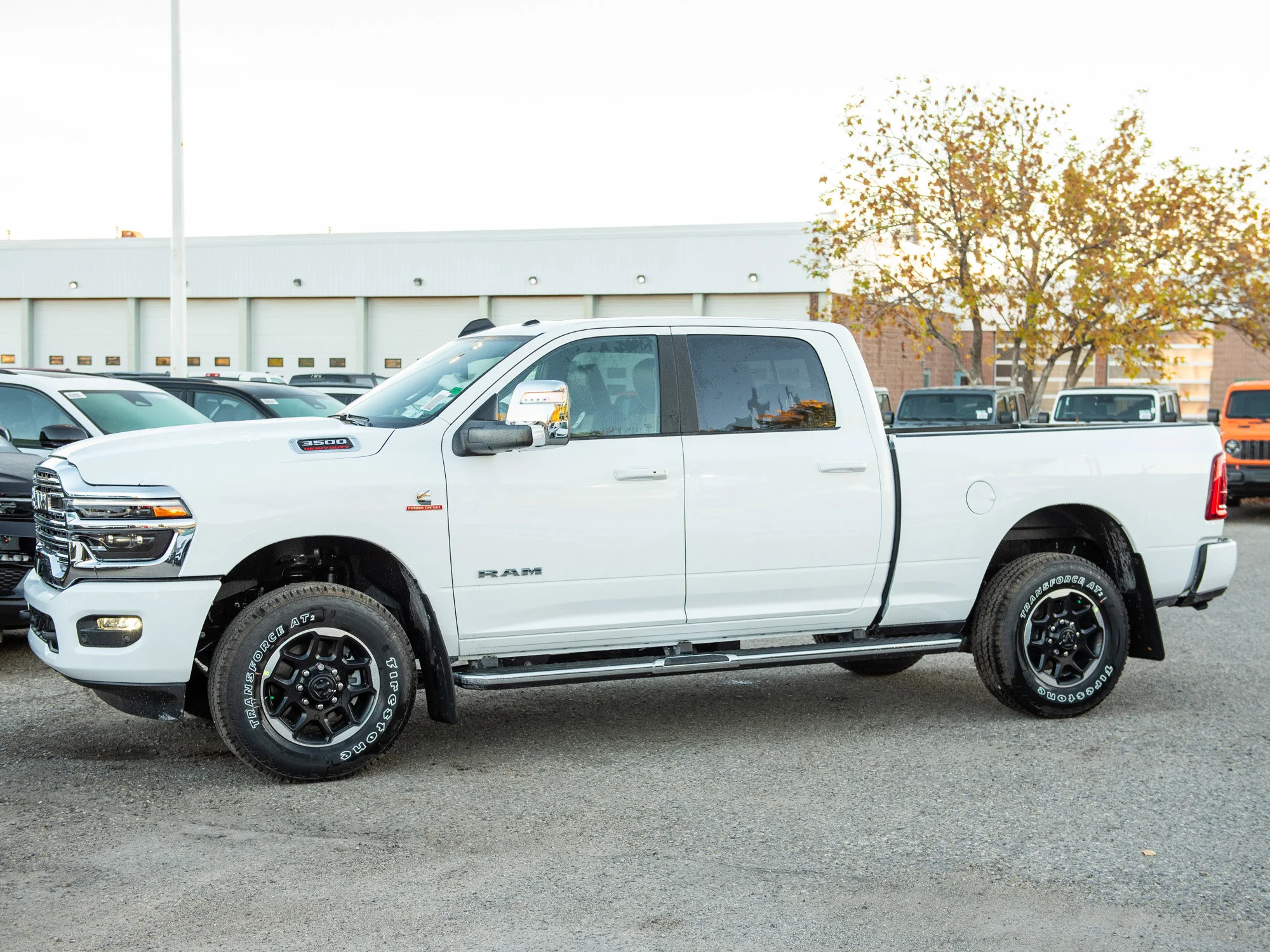 New 2026 White RAM Laramie* 4x4, Sunroof, Dual Wireless Charging Pad, Remote Start image 3