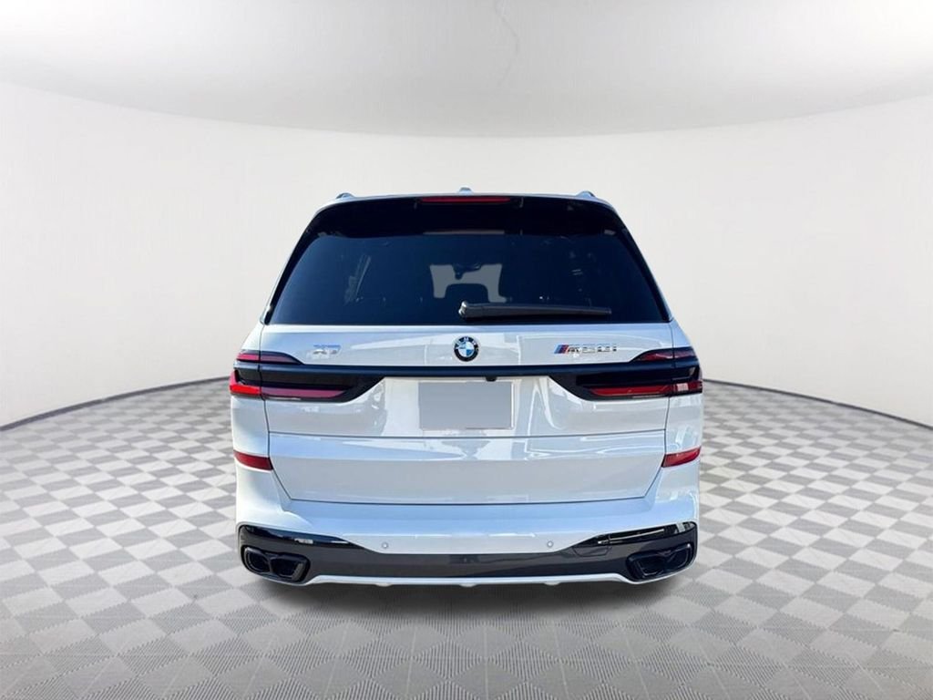 2026 BMW X7 M60i - Photo 6