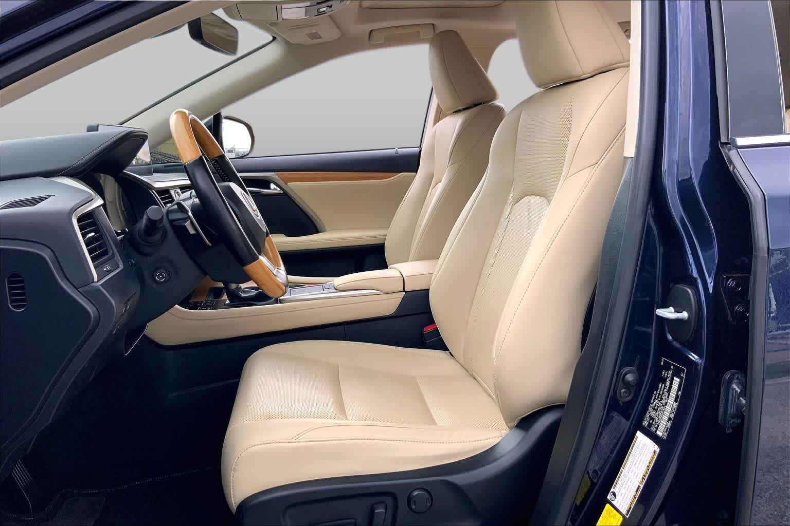 Used 2021 Nightfall Mica Lexus  image 8