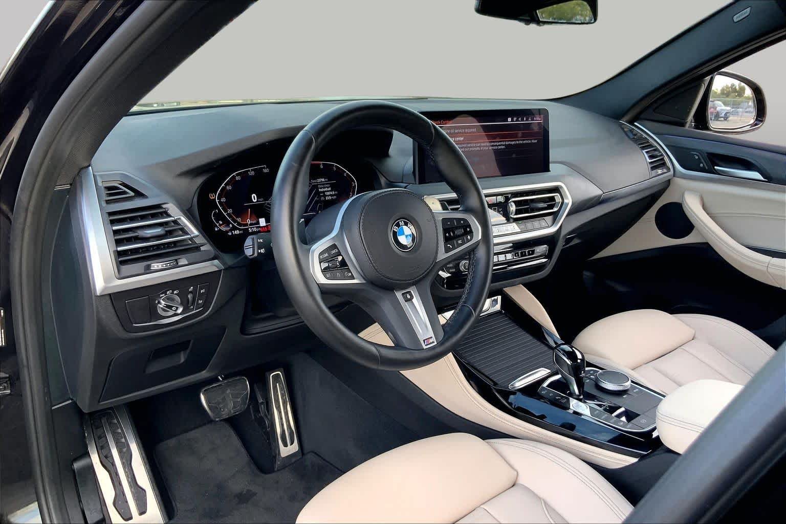 Used 2022 Black Sapphire Metallic BMW xDrive30i image 17