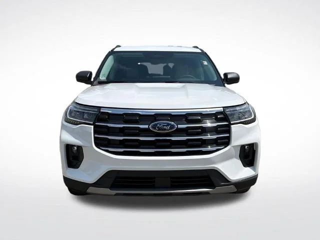 New 2026 Star White Metallic Tri-Coat Ford Active image 29