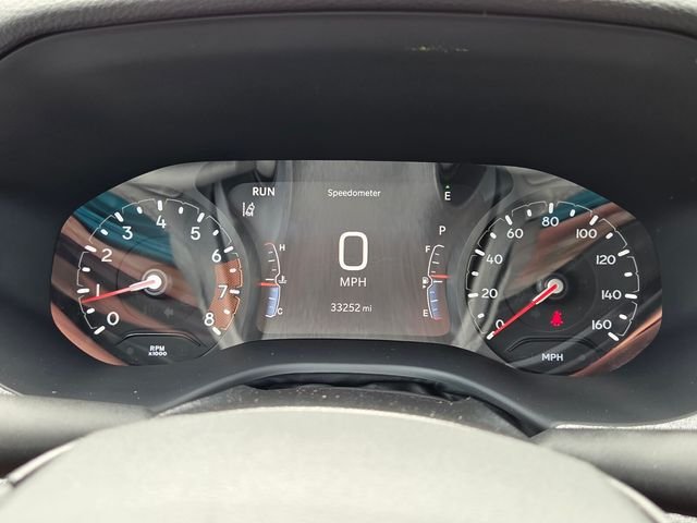 Certified Used 2025 White Jeep Latitude image 27
