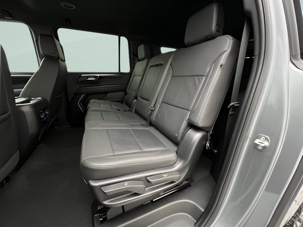 Used 2025 Sterling Gray Metallic Chevrolet Z71 image 28