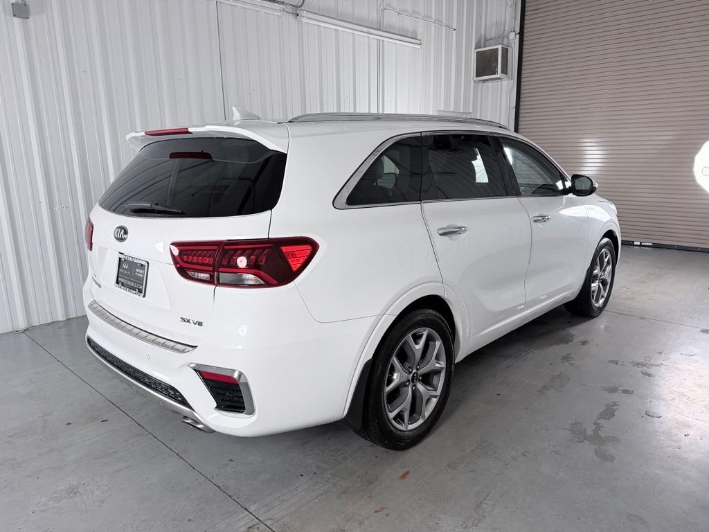 Used 2019 White Kia SX image 5