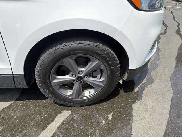 Used 2022 White Ford SEL image 15