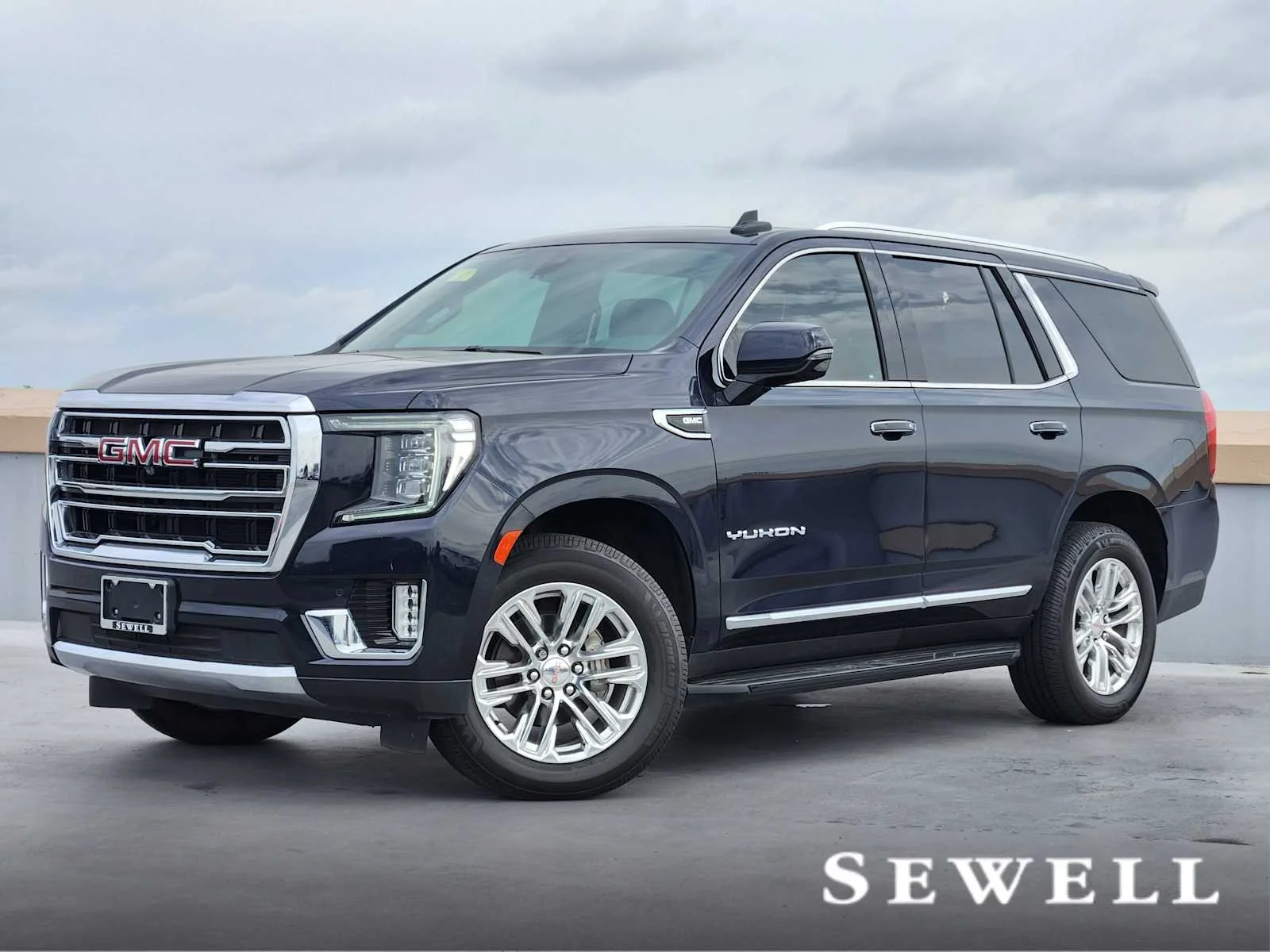 2021 GMC Yukon 2WD SLT's photo