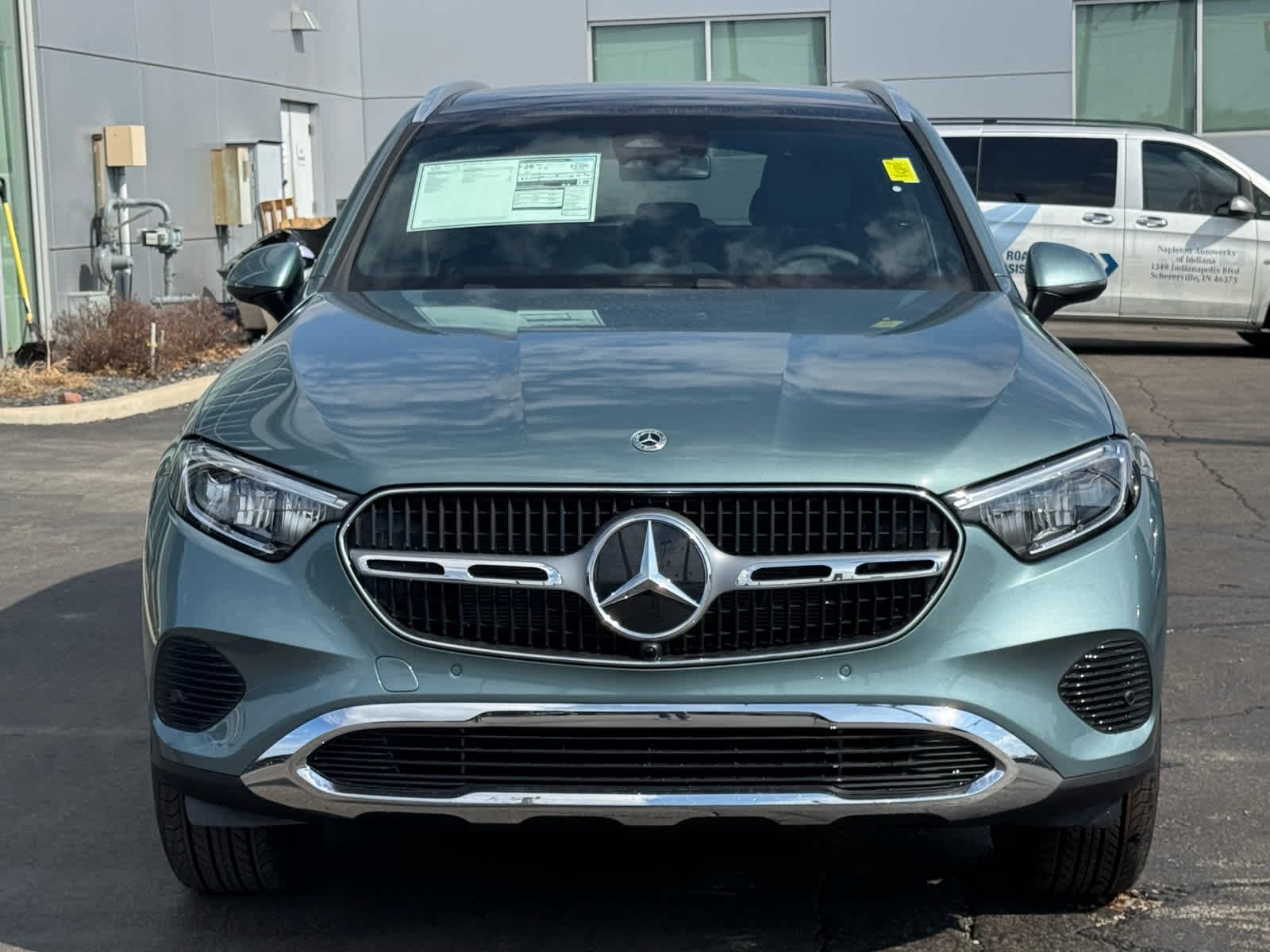 New 2026 Verde Silver Metallic Mercedes-Benz GLC 300 image 3