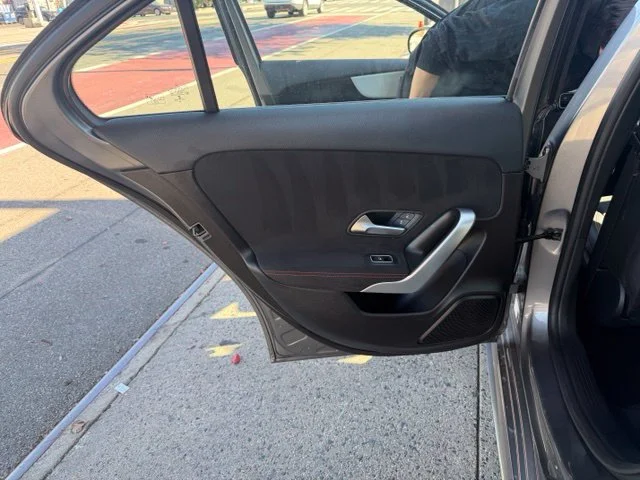 Used 2019 Gray Mercedes-Benz A 220 image 18