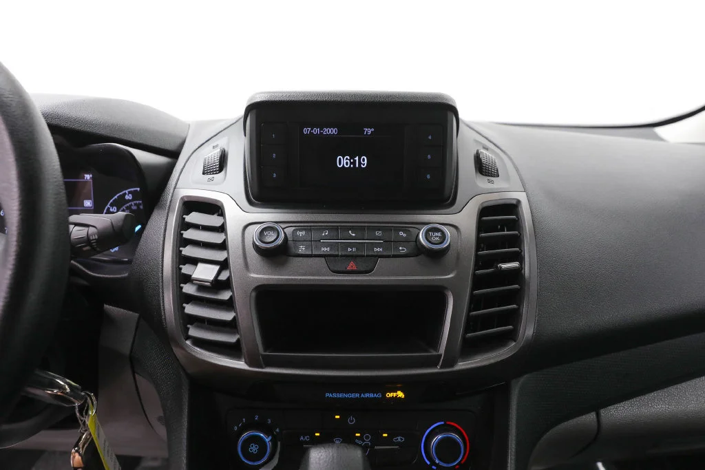 Used 2022 Black Ford XL image 12
