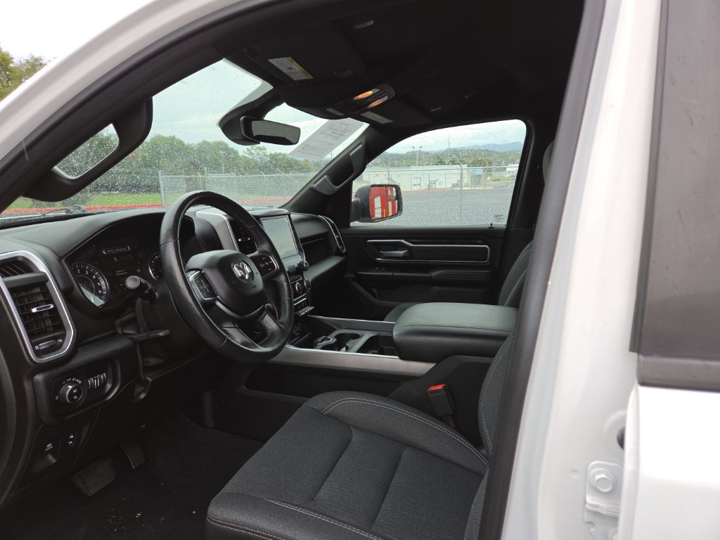 Used 2019 White Ram Big Horn/Lone Star image 28