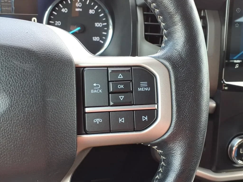 Used 2022 Red Ford XLT image 14