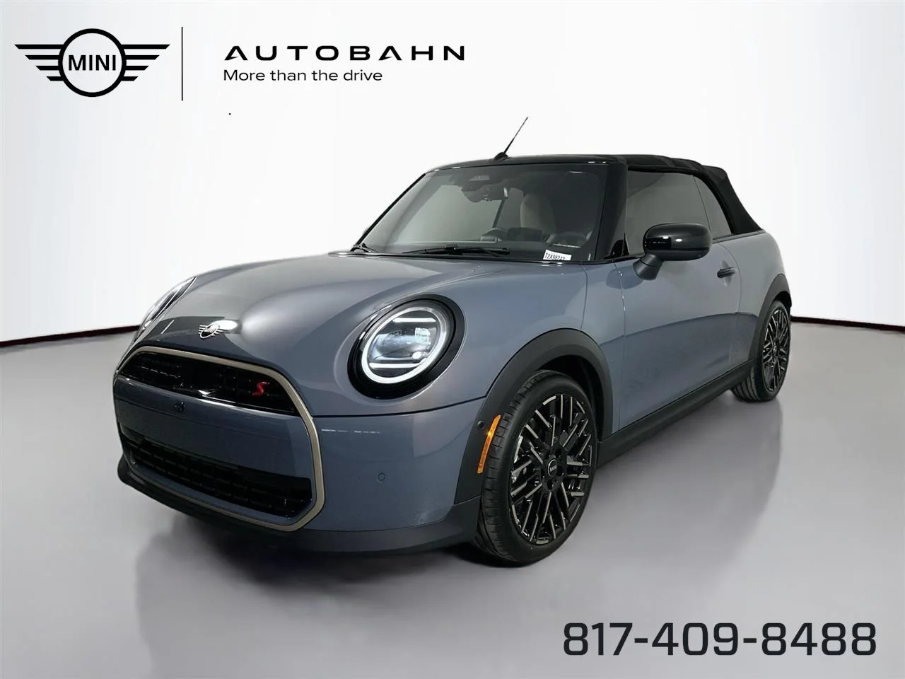 2026 MINI Convertible Cooper S's photo