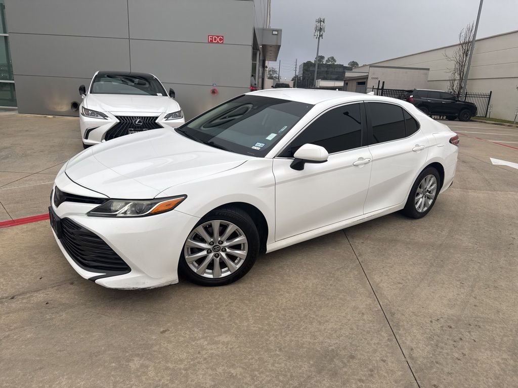 2019 Toyota Camry LE