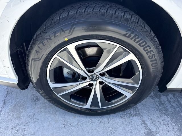 Certified Used 2024 White Lexus 350 Premium image 10