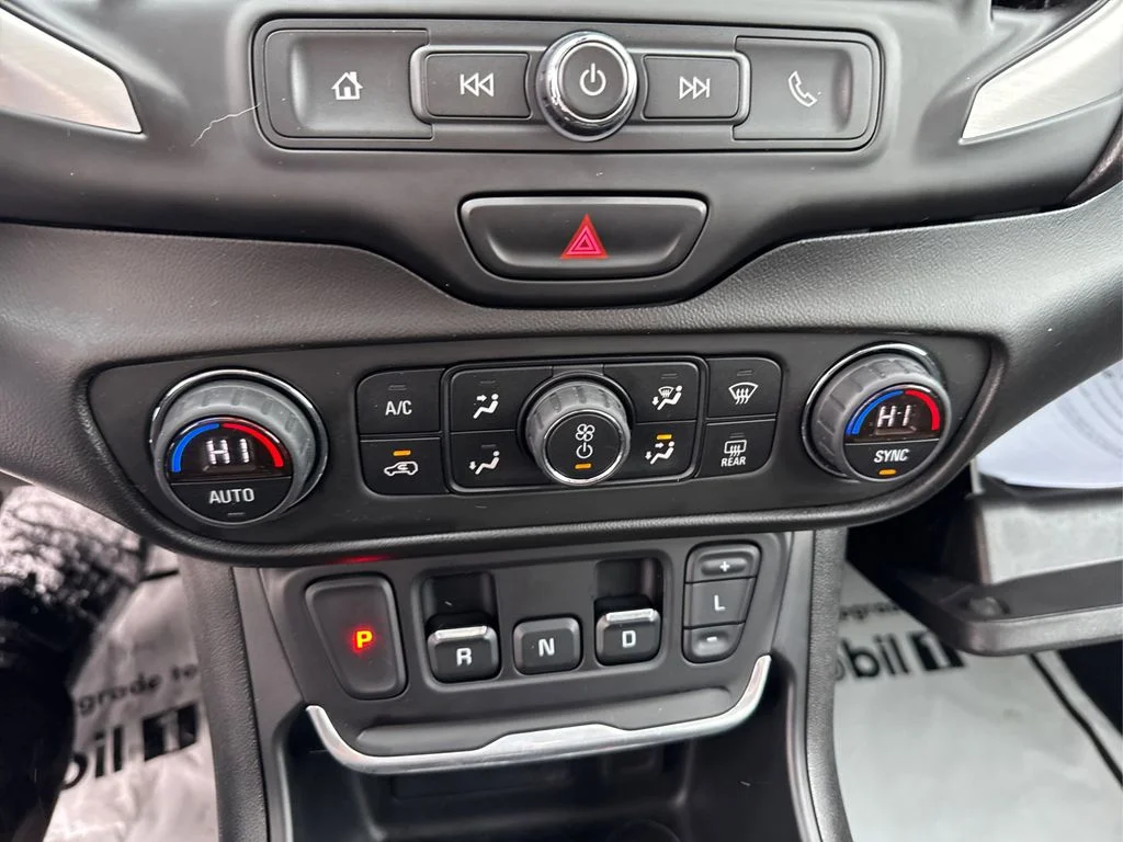 2020 GMC Terrain SLE - Photo 28