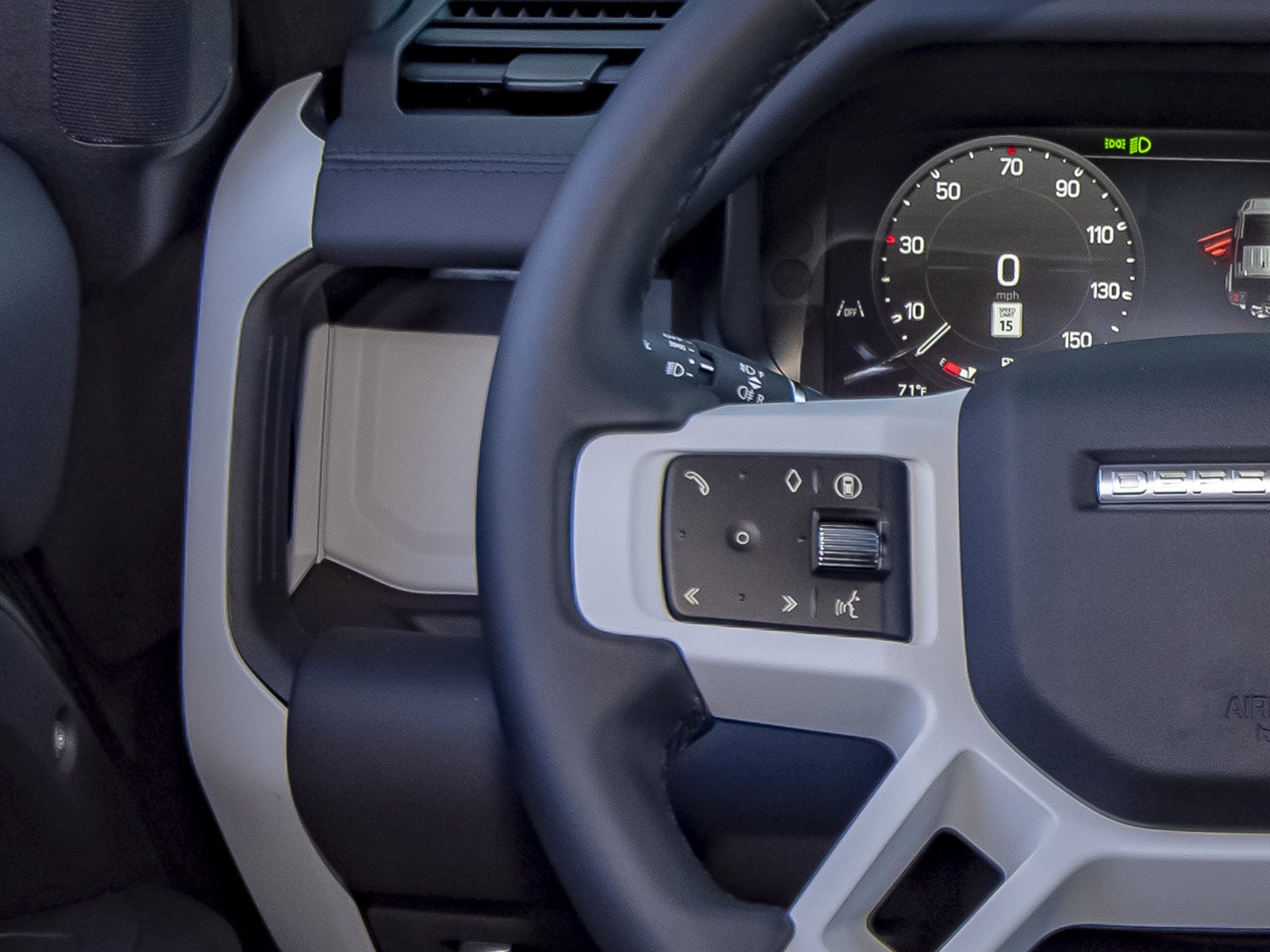 New 2026 Carpathian Grey Land Rover X-Dynamic SE image 32