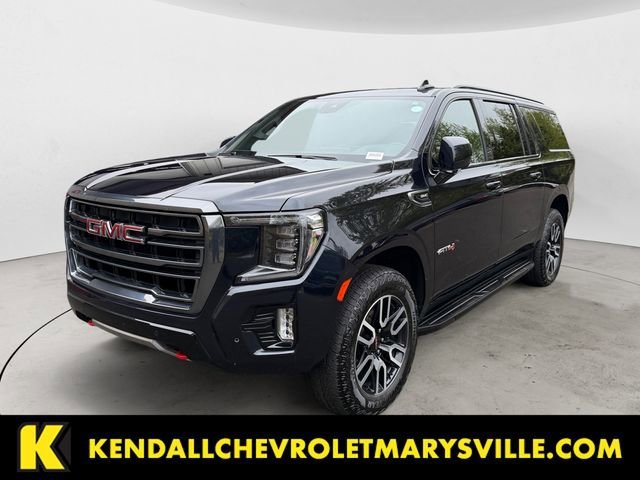 2023 GMC Yukon AT4 4X4's photo