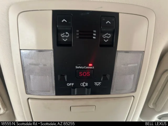 Used 2019  Lexus 460 image 32