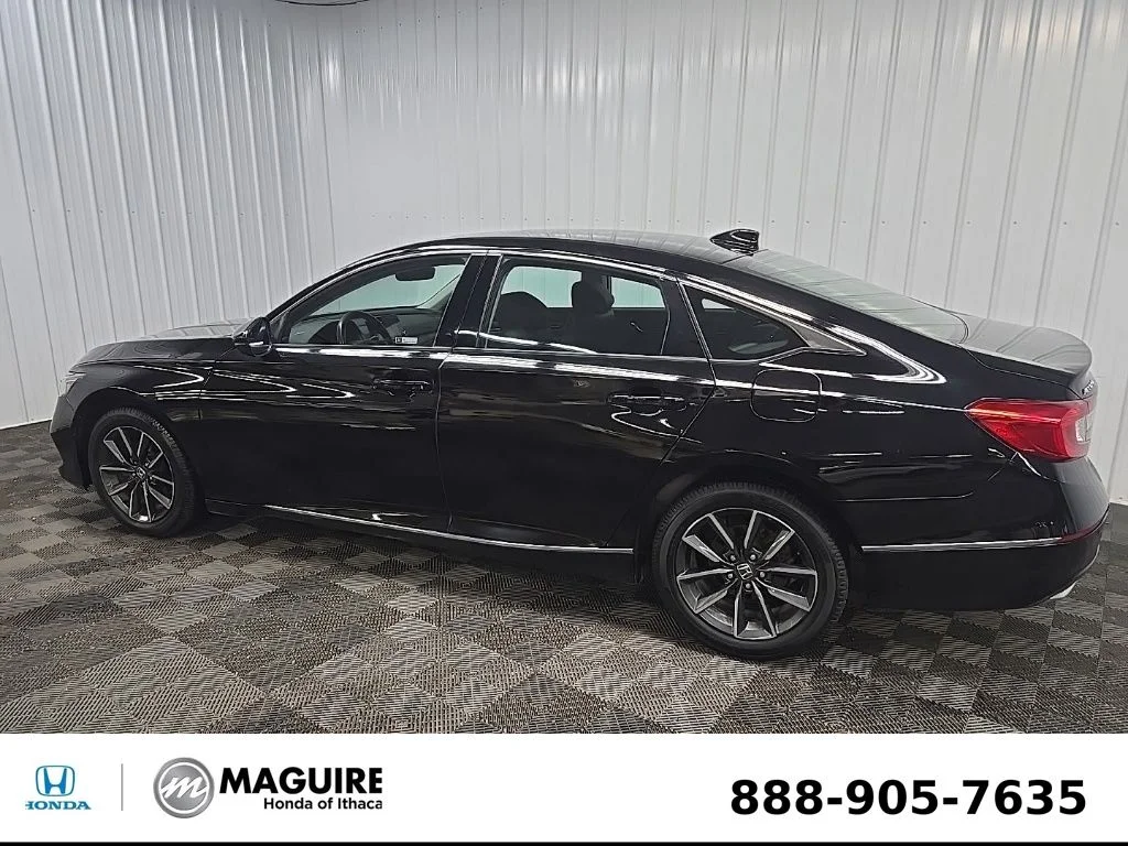 Used 2022 Black Honda EX-L image 4