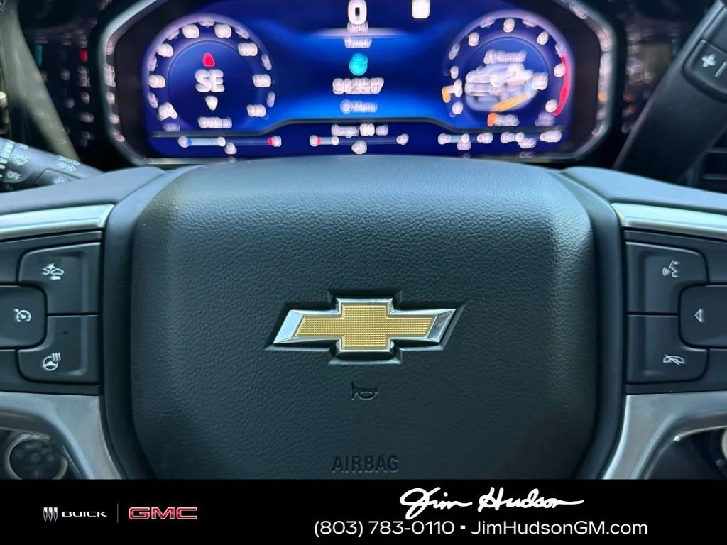 Used 2025 Black Chevrolet LTZ image 25
