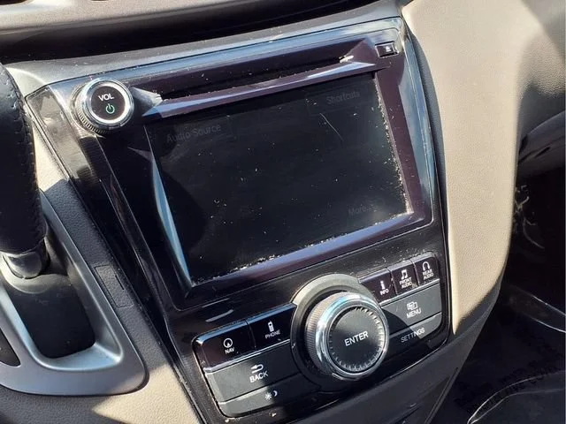 Used 2015  Honda Touring Elite image 10