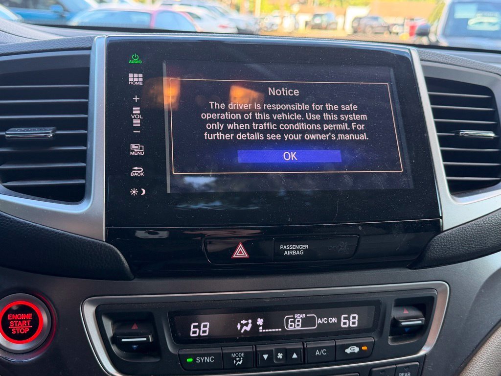 Used 2016  Honda EX-L image 19
