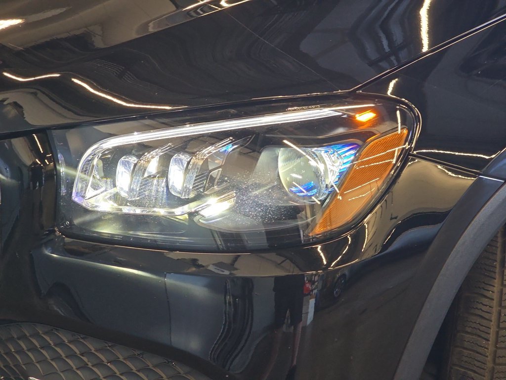 Used 2021 Black Mercedes-Benz GLS 450 image 34