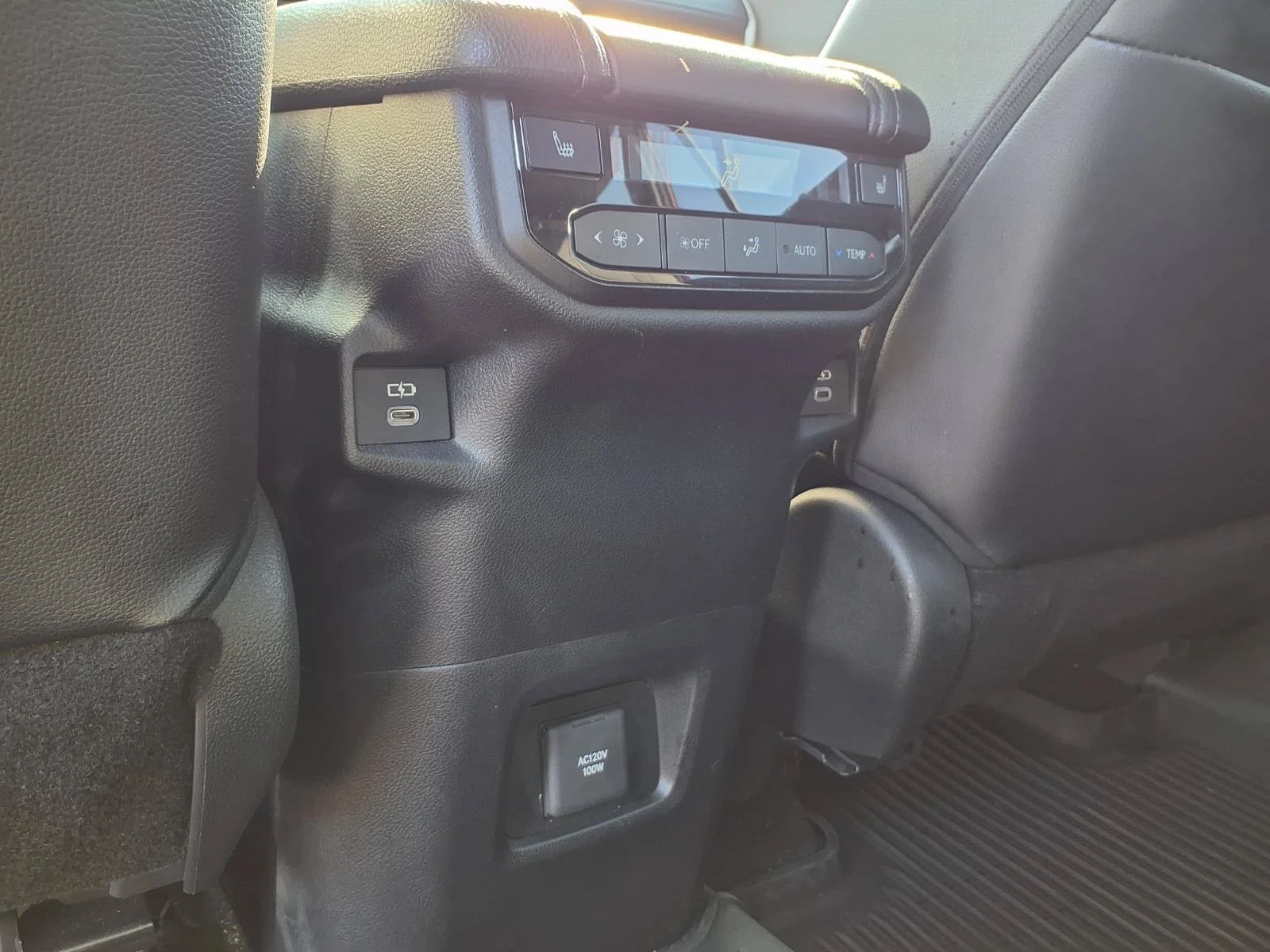 Certified Used 2024 Pearl Toyota Limited image 23