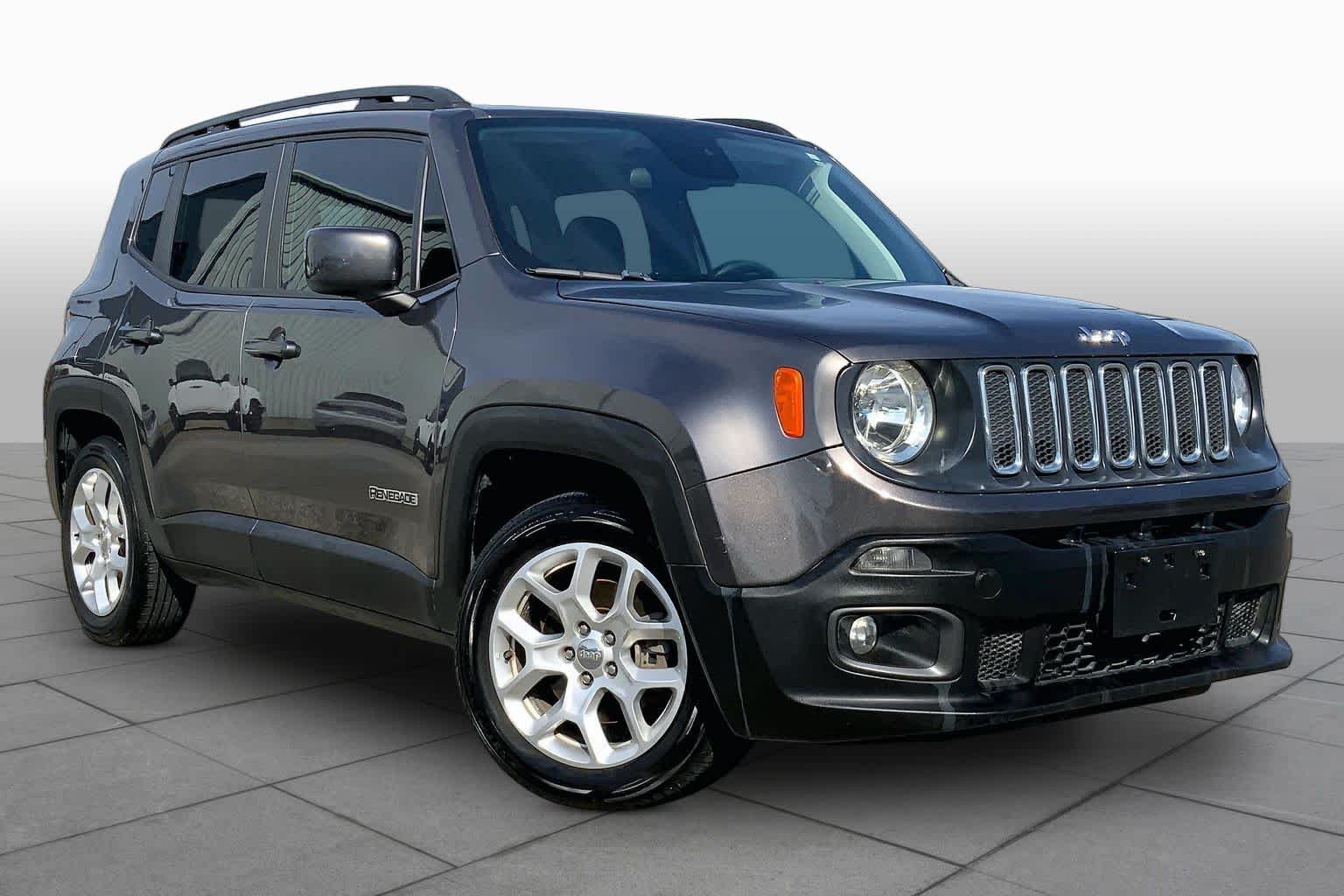 Pre-Owned 2018 Jeep Renegade Latitude