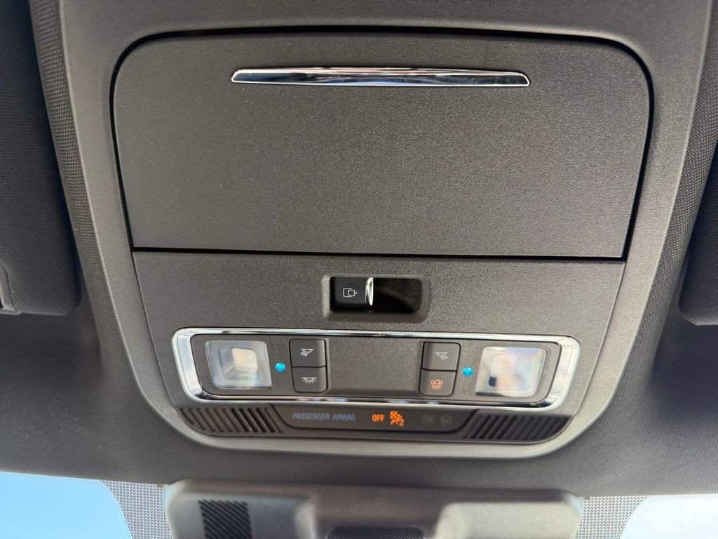 Used 2025 Carbonized Gray Metallic Ford Lariat image 15