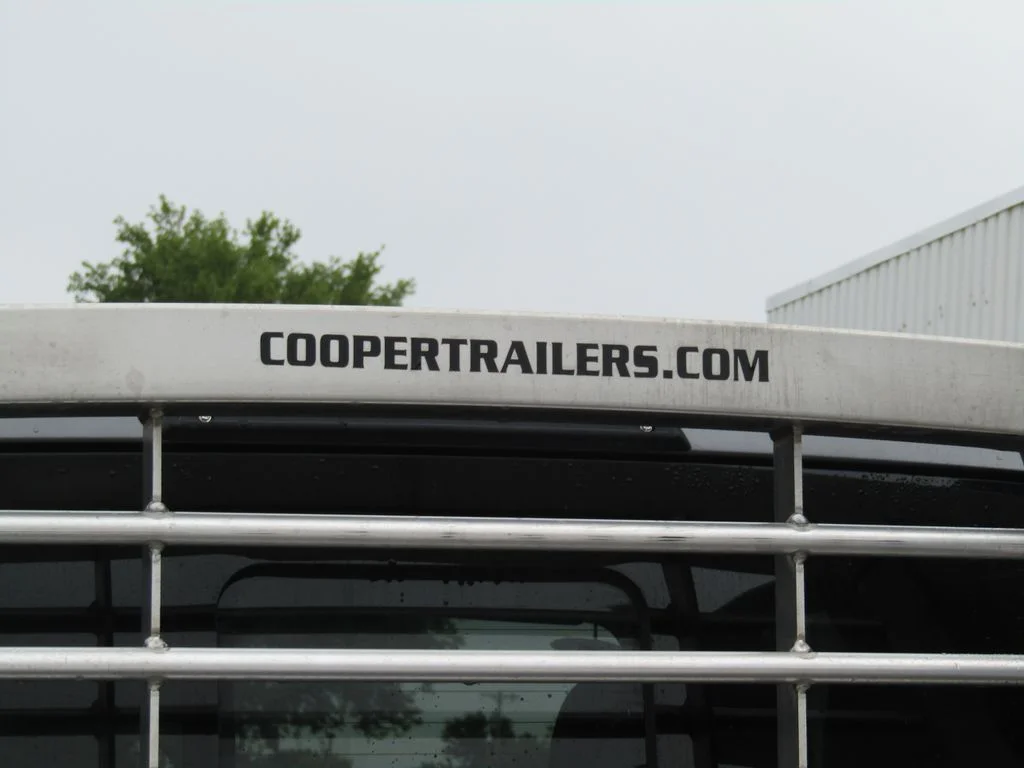 Used 2024 Gray Metallic Ford Lariat image 33