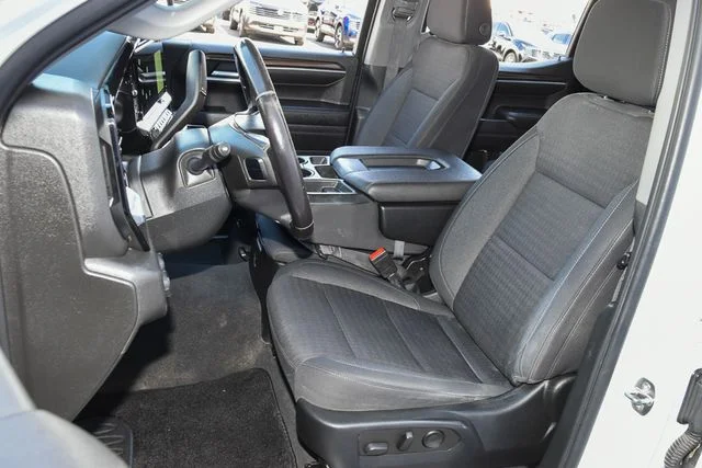 Used 2022 White Chevrolet LT image 16