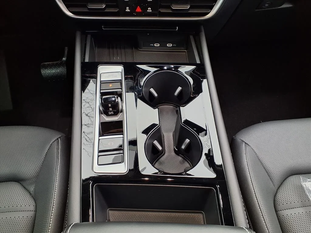 New 2026 Pure Gray Volkswagen 2.0T SEL image 18