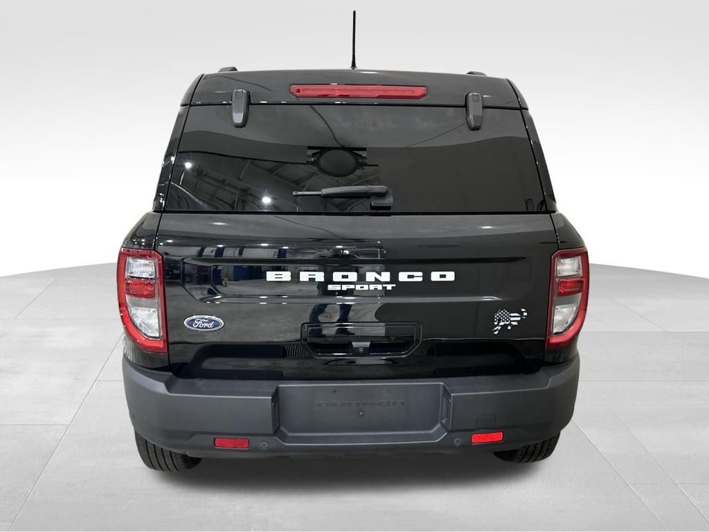 Used 2023 Black Ford Outer Banks image 4