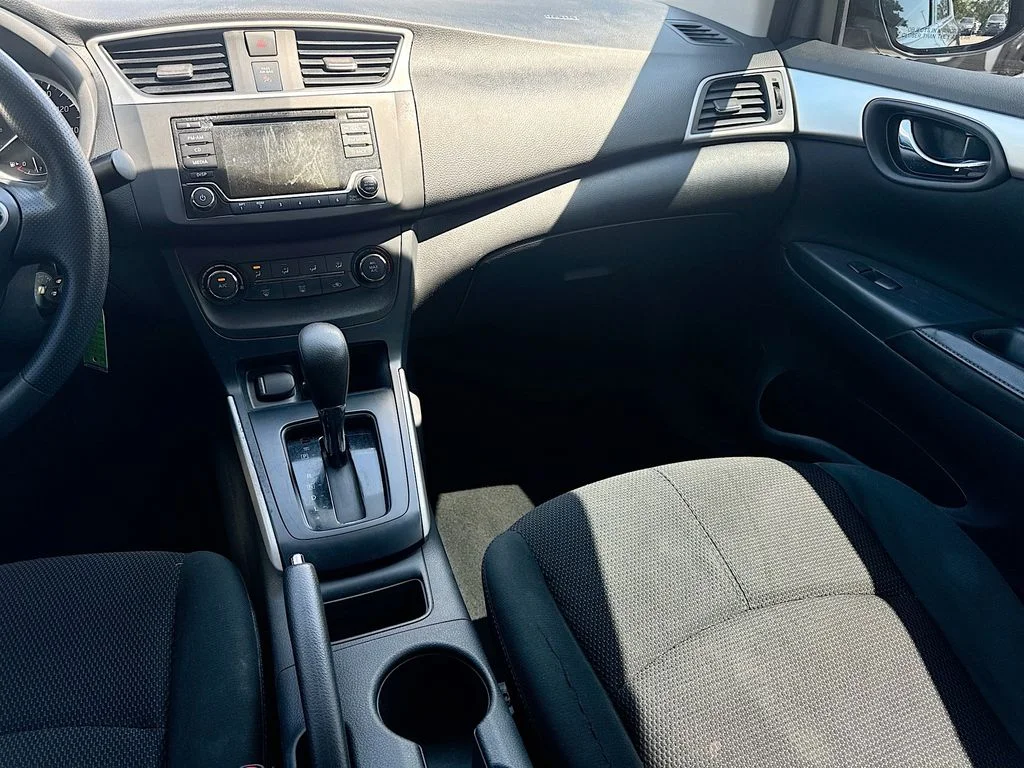 Used 2018 Gray Nissan S image 26