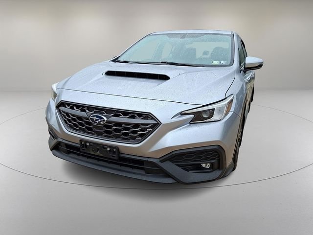 Used 2022 Silver Subaru Limited image 4