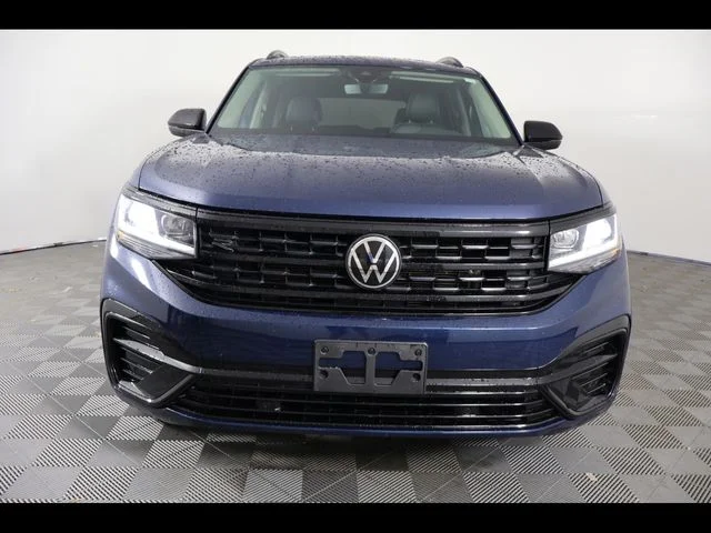 Used 2023 Blue Volkswagen 3.6L V6 SEL R-Line image 8