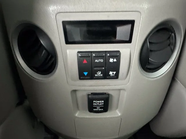 Used 2015 Gray Honda EX-L image 40
