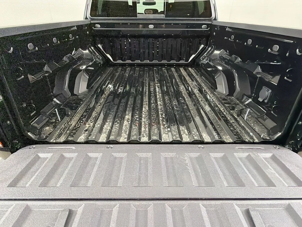New 2026 Black Chevrolet Z71 image 22
